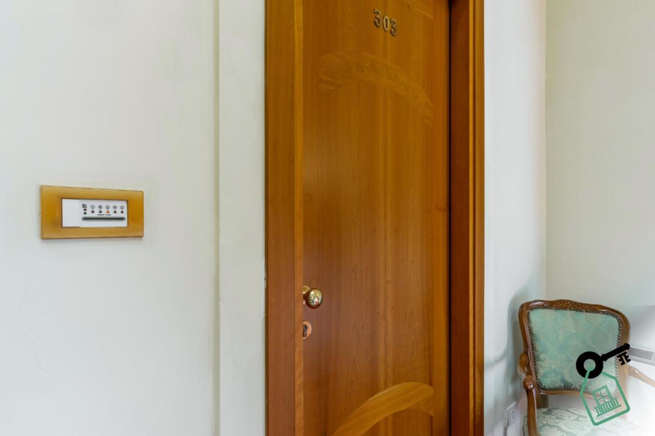 Hotel Rooms Lago Maggiore Verbania Exterior foto